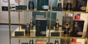 <?php the_title(); ?>