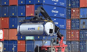 欧盟抱怨：跟美国谈了两小时，没进展