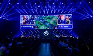 “五一”电竞赛事开盛宴：产业冲击300亿大关还需添把火